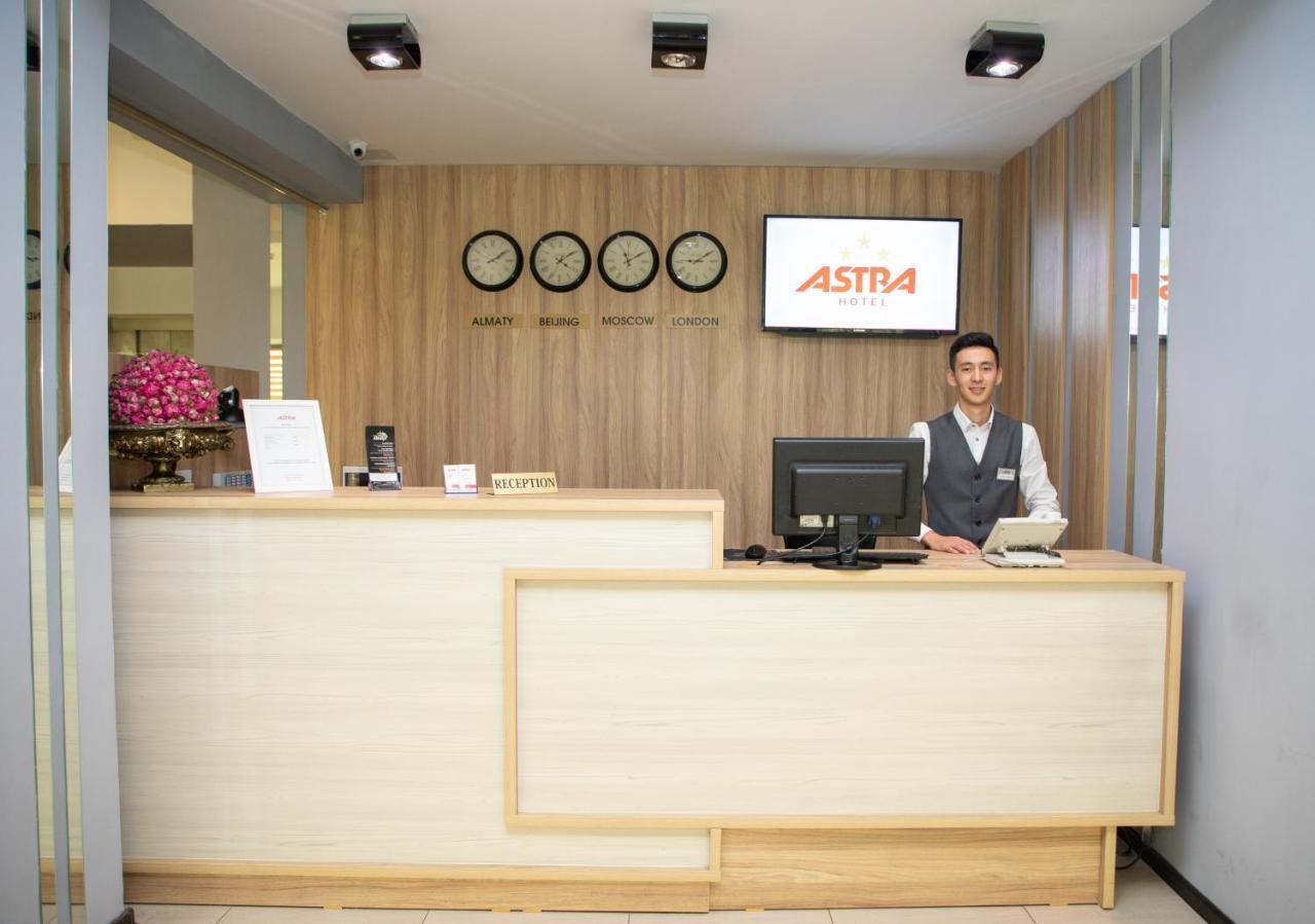 Astra Hotel Almaty Exterior foto